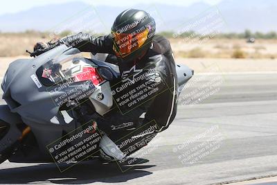 media/May-10-2025-Race Pace (Sat) [[db32fef2da]]/Vested/6-Turn 15 Inside (1115am)/
